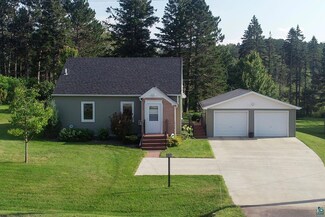 4726 Hermantown Rd, Hermantown, MN 55811