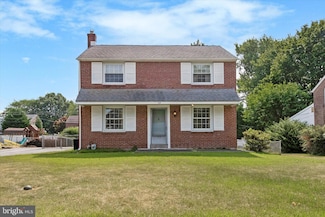 69 Indian Rock Dr, Springfield, PA 19064