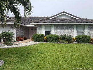 4216 NW 73rd Ave, Coral Springs, FL 33065