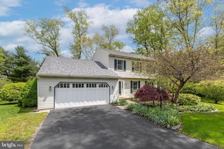 2277 Roylen Cir, State College, PA 16801