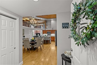 1 Tupperware Dr Unit 239, North Smithfield, RI 02896