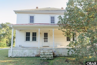 225 Lighthouse Rd, Ocracoke, NC 27960