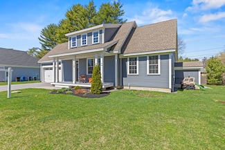 12 Black Sparrow Dr, Portland, ME 04102