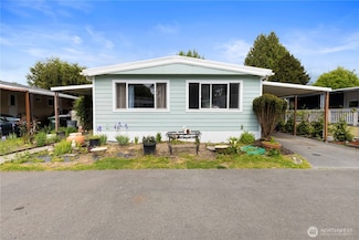 15713 81st St E Unit 135, Puyallup, WA 98372