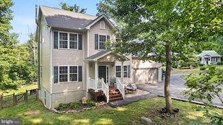 169 Johnnycake Ln, Harpers Ferry, WV 25425