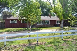 976 Pacific Ave, Willows, CA 95988