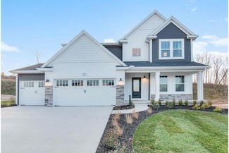 768 Sun Stone Dr SW, Byron Center, MI 49315