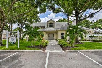 906 Golfview Woods Dr, Ruskin, FL 33573