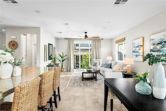 305 Carmona, Lake Forest, CA 92630