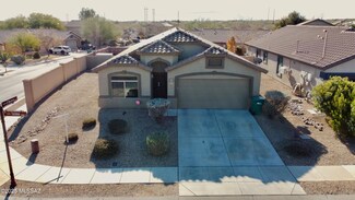 635 W Calle Tolmo, Sahuarita, AZ 85629