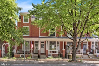 207 W Main St, Ephrata, PA 17522