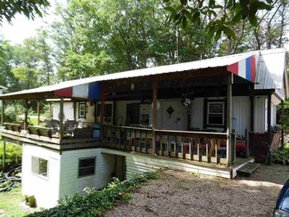 4090 N Private Road 1180, Loogootee, IN 47553