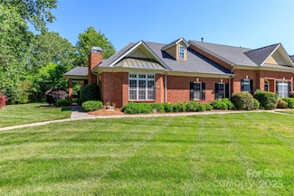 532 Wilmslow Rd, Rock Hill, SC 29730