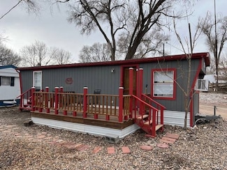 28W Van's Lakeview, Brule, NE 69127
