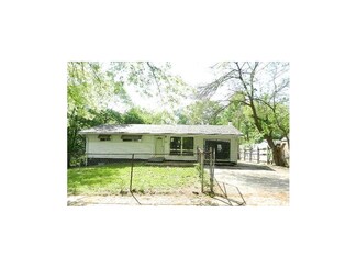4206 Vineyard Rd, Kansas City, MO 64130