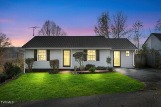 2021 Woodbine St, Kingsport, TN 37660