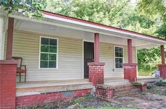 1215 E Russell Ave, High Point, NC 27260