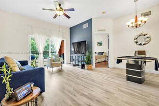 3340 Palomino Dr Unit 2112, Hollywood, FL 33024
