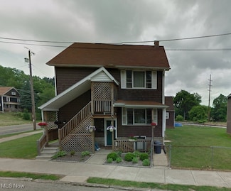 1202 Lawrence Rd NE, Canton, OH 44705
