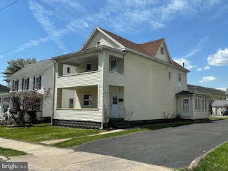 203 4th Ave, Burnham, PA 17009