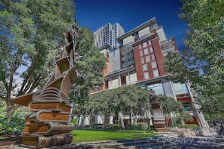 435 S Tryon St, Charlotte, NC 28202