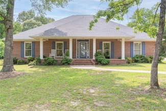 705 Yellowstone Dr, Prattville, AL 36067