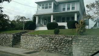 42 Holbrook Place, Ansonia, CT 06401