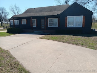 5770 W 41st St, Tulsa, OK 74107