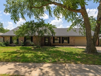 1215 Melmart Dr, Bartlesville, OK 74006