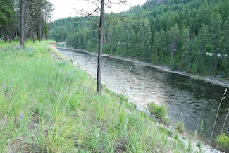 3733 Sand Creek Rd, Kettle Falls, WA 99141