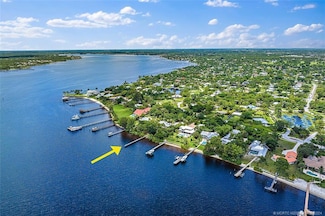 1570 NW Fork Rd, Stuart, FL 34994