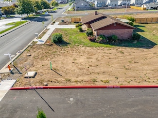 1491 S Fir St Unit 18, Canby, OR 97013