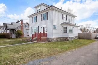 54 Oak St, Brockton, MA 02301