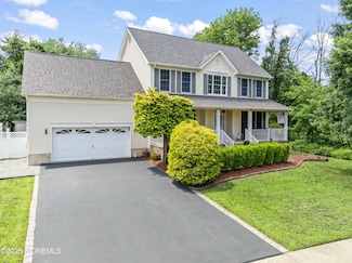 25 Hamilton Hill Rd, Lincroft, NJ 07738