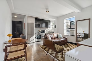 25 Monroe Place Unit 7D, Brooklyn, NY 11201