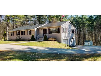 220 South Rd, Deerfield, NH 03037
