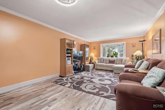 717 Annadale Rd, Staten Island, NY 10312