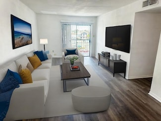 2824 S Bartell Dr Unit 35, Houston, TX 77054