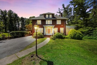 208 Columbian St, South Weymouth, MA 02190