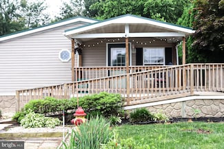 148 Greenbriar Cir, Lancaster, PA 17603