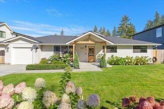 8421 202nd St SW, Edmonds, WA 98026