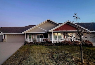 1512 Olive Dr, Aberdeen, SD 57401