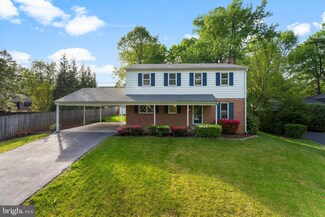 1003 Pruitt Ct SW, Vienna, VA 22180