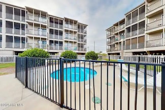 2509 W Ft MacOn Rd W Unit 201b, Atlantic Beach, NC 28512