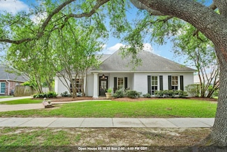 321 W Plantation Ridge Ct, Baton Rouge, LA 70810