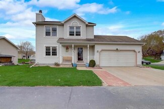 3021 Artesian Ln, Madison, WI 53713