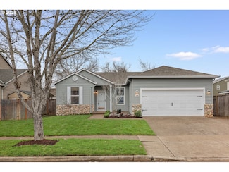 1280 Reding Ave, Eugene, OR 97402