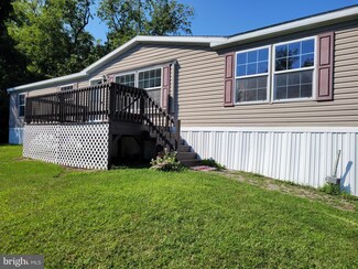 304 Elk Cir, Honey Brook, PA 19344