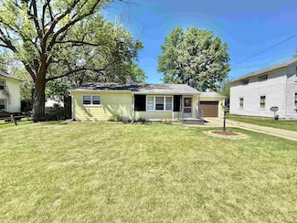 2390 New Milford Church Rd, Rockford, IL 61109