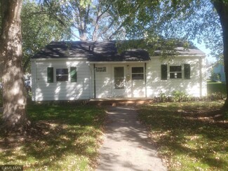 817 Carlton Ave, Faribault, MN 55021